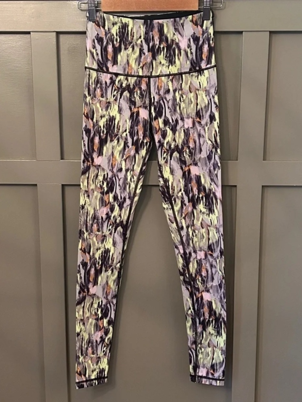 Victoria's Secret VSX The Ultimate Leggings Workout Gym Multicolor Size XS